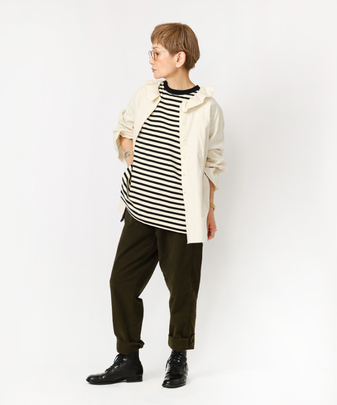 美品 AKRIS アクリス シルク系 カットソー ボーダー